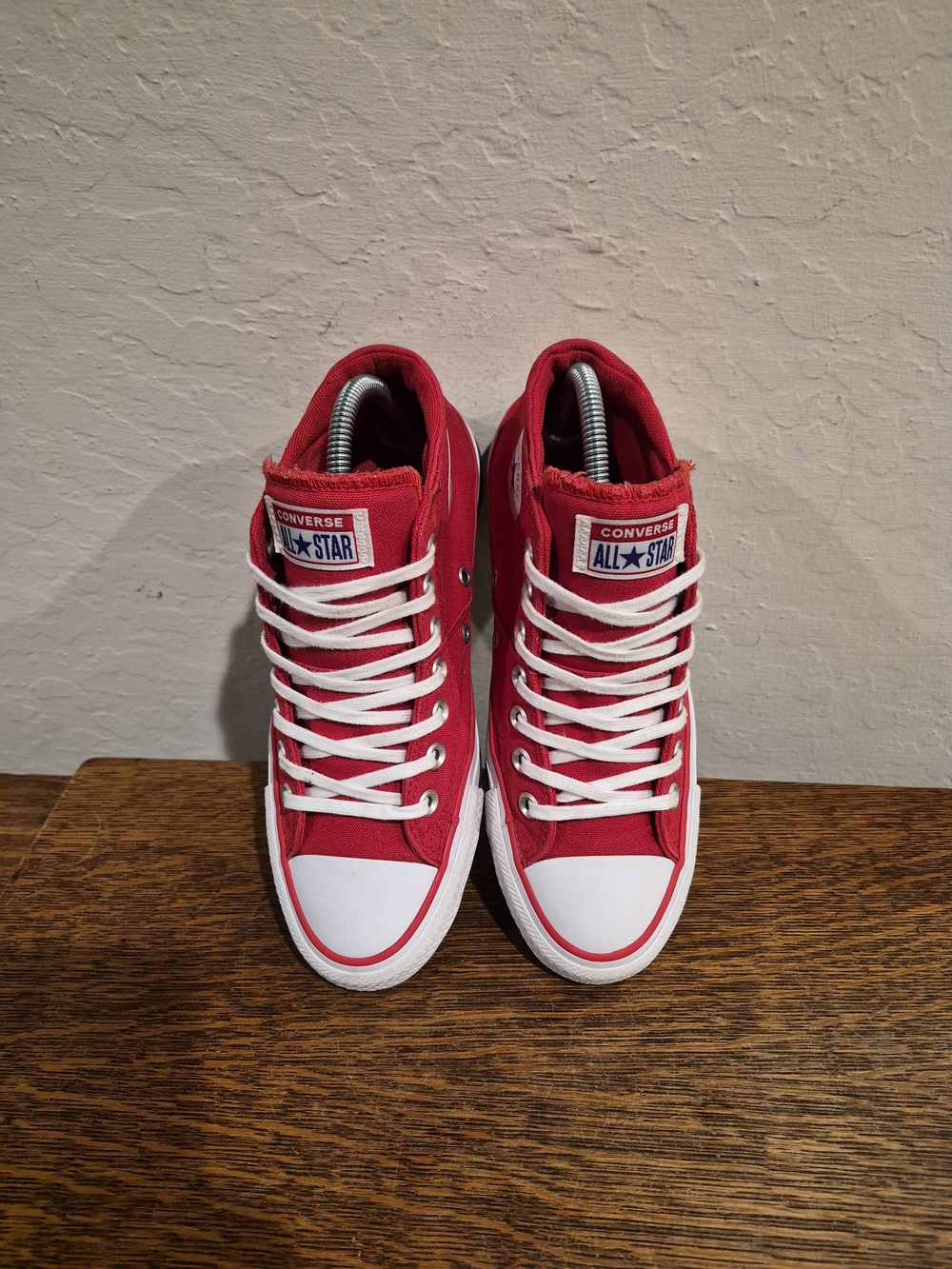 Converse Chuck Taylor All Star Madison Mid in Red Sneakers
Women's Size US 8 - Picture 5 of 8